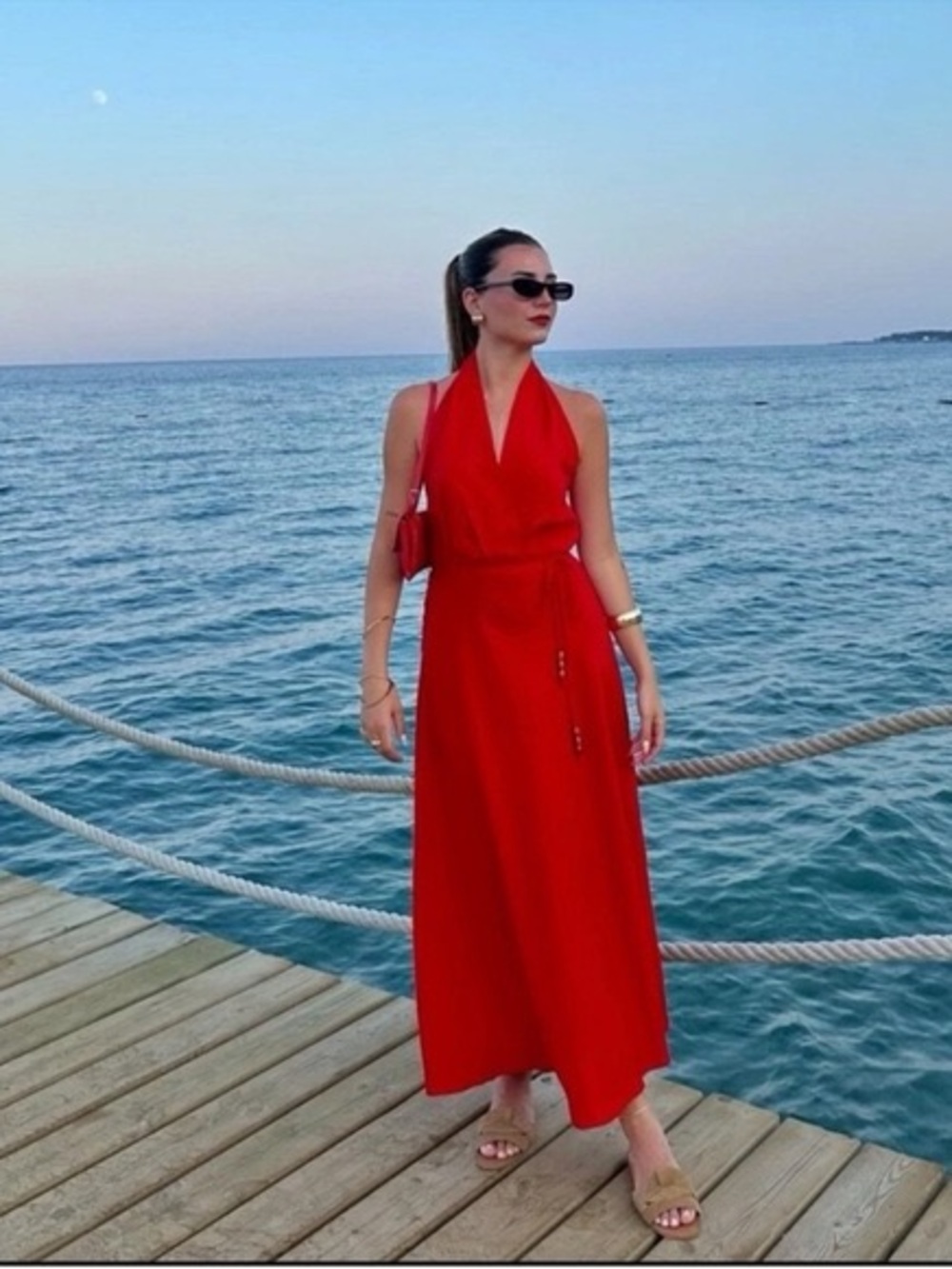 🚨24 Hour Sale 🚨 Zara Elegant Red Sleeveless A-Line Dress